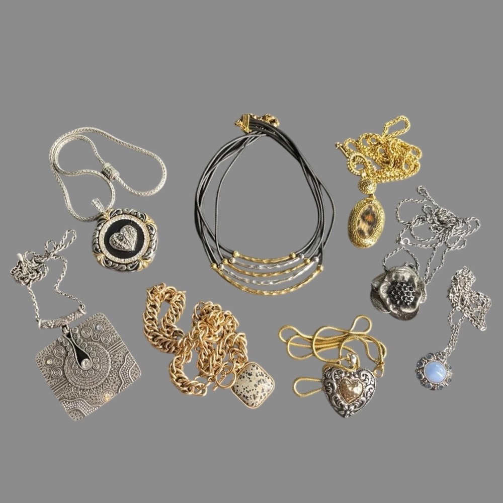 NECKLACE LOT OF 8, Gold & Silver Tone Pendants Heart Rhinestone Flower Statement